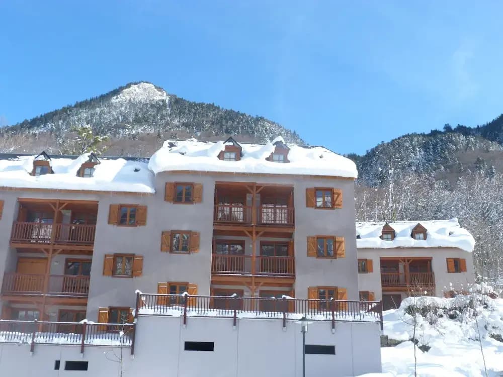Résidence Nemea Les Chalets d'Estive - Photo 1
