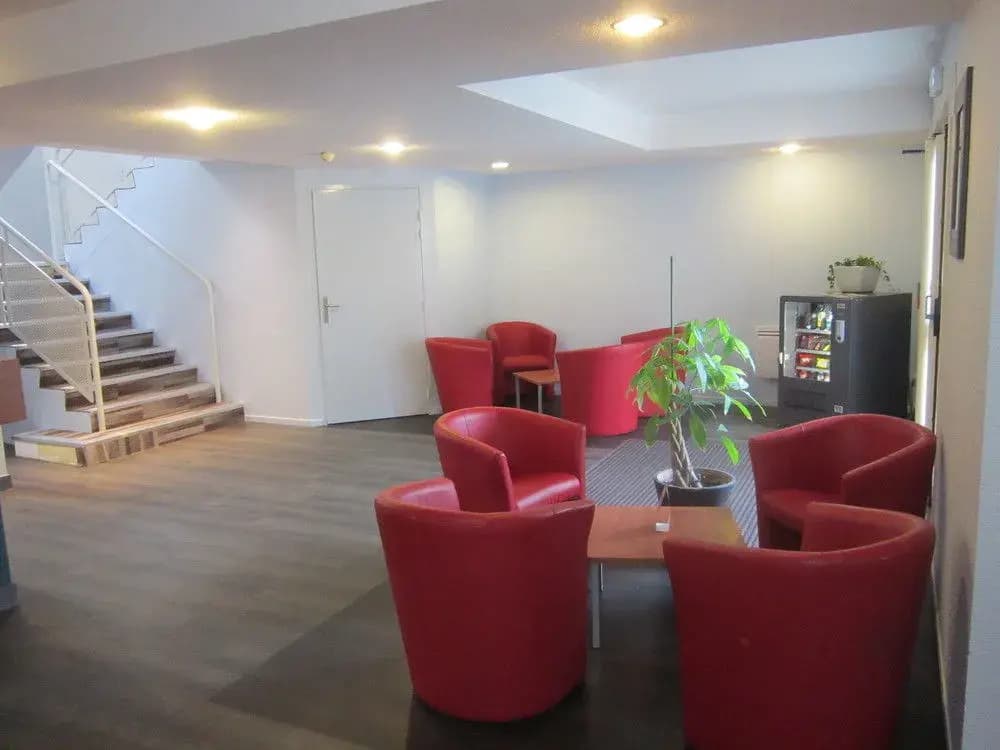 Best Hotel Lyon St Priest - Photo 2