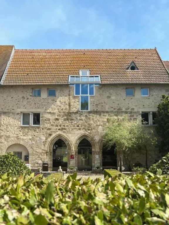 Hôtel Abbaye du Golf de Lésigny - Photo 1