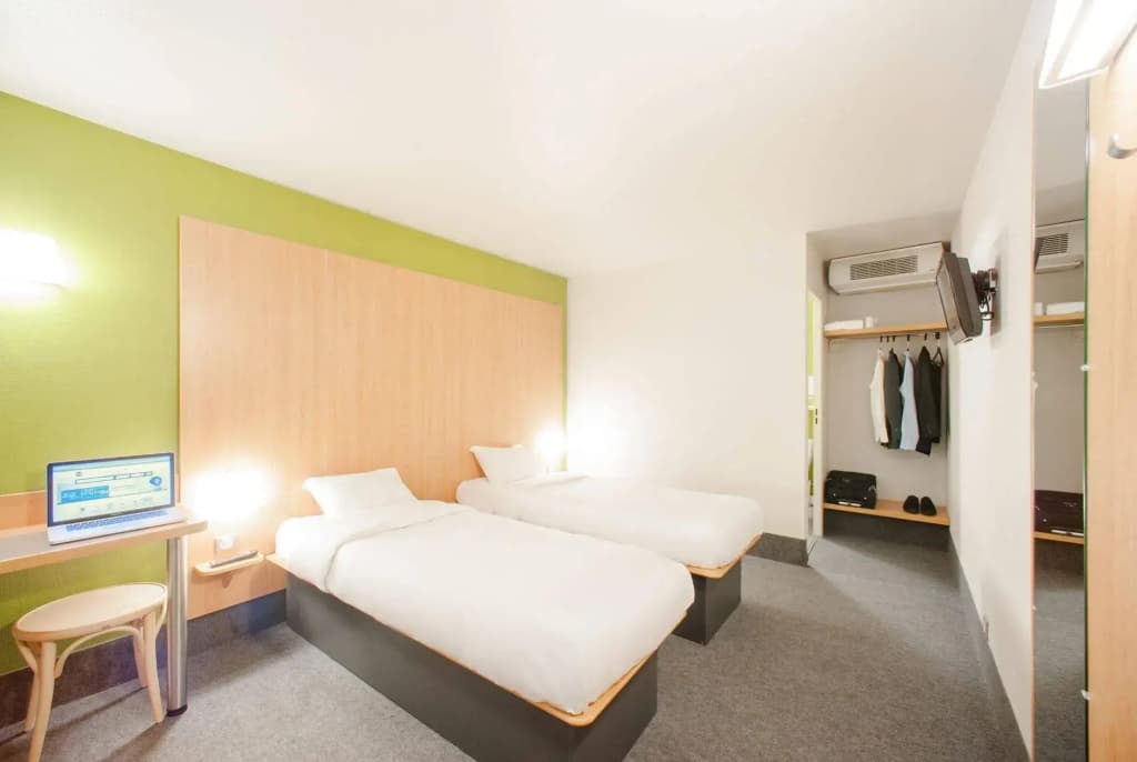 B&B HOTEL Pontault-Combault - Miniature 6