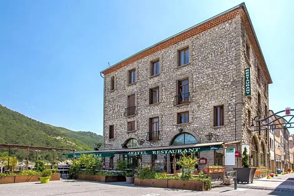 Hôtel de la Citadelle - Photo 1