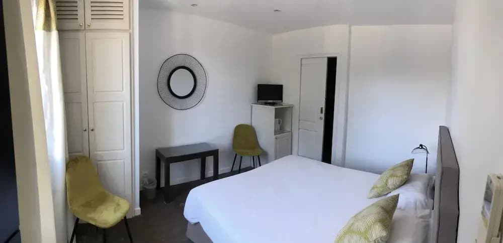 Hotel Santa Lucia - Photo 4