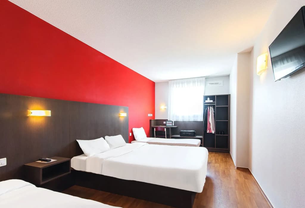 B&B HOTEL Pau Lescar - Photo 5