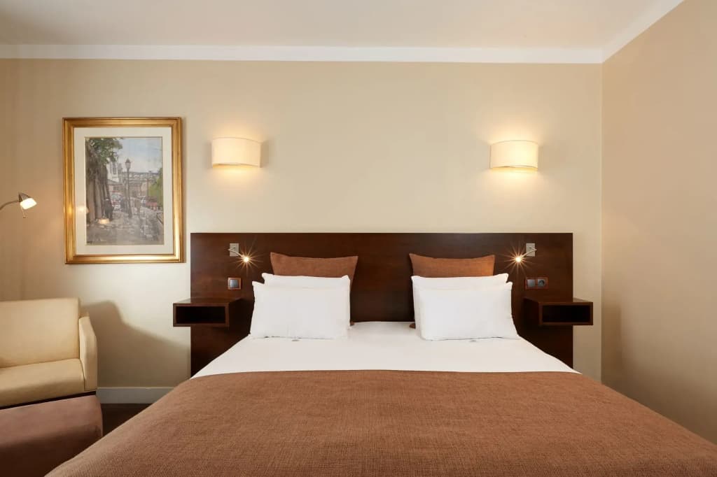 Hotel De Sevres - Photo 2