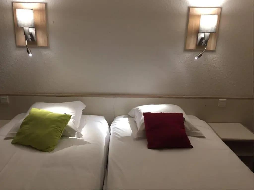 Hotel P'tit Dej-Hotel Les Archers - Photo 3