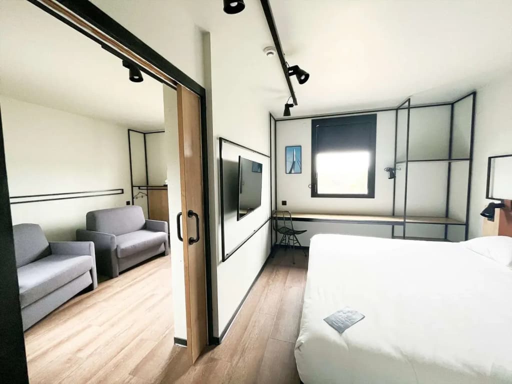 Ibis Lunel Petite Camargue - Photo 5