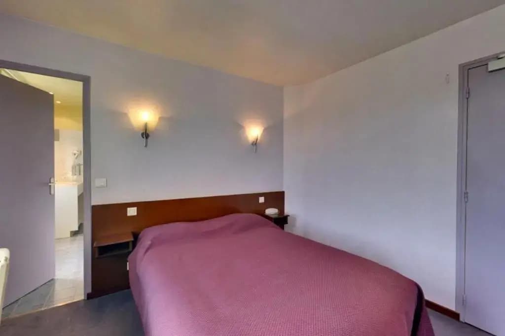 Logis Auberge Des Vieux Chênes - Photo 3