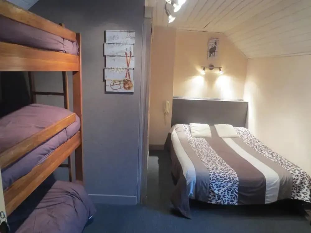 Hôtel des Deux Cols - Photo 4