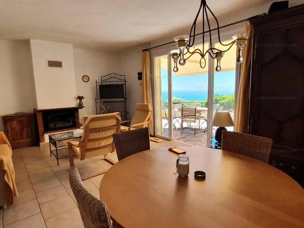 Villa Cavalaire-sur-Mer, 4 pièces, 6 personnes - FR-1-100-255 - Photo 1