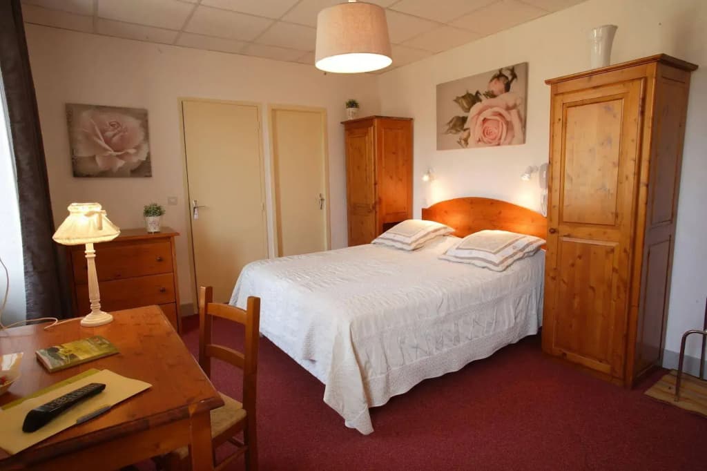 Hôtel - Restaurant les Marronniers - Photo 2