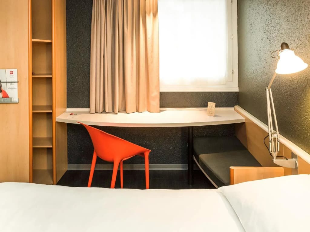 Ibis Lorient-Caudan - Miniature 6