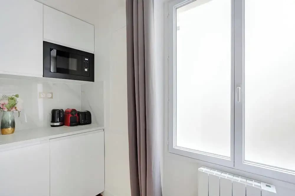 Charming Studio - 3P - Republique - Miniature 7