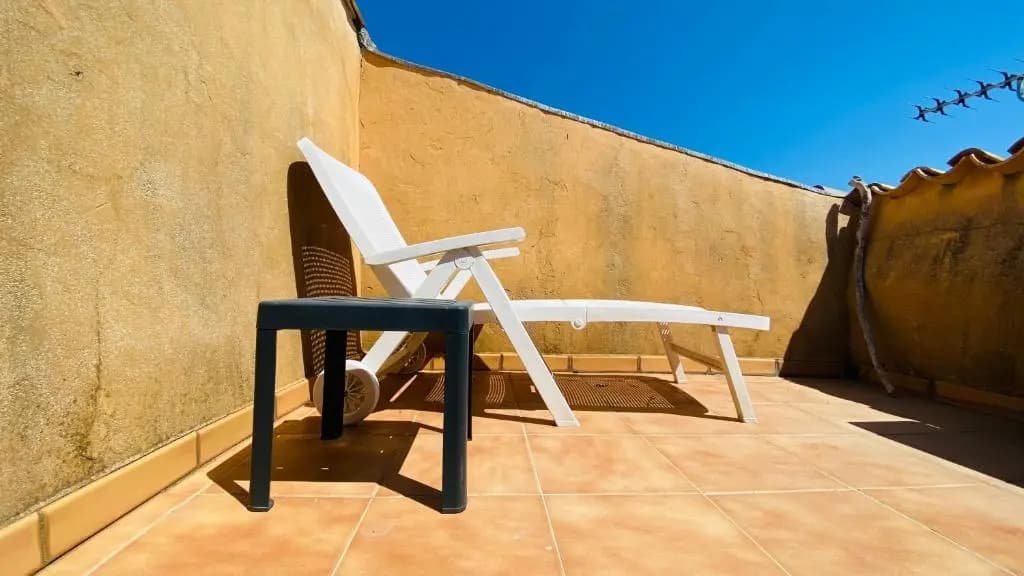 Mignon studio au cœur du village de Saint-Tropez - Miniature 7
