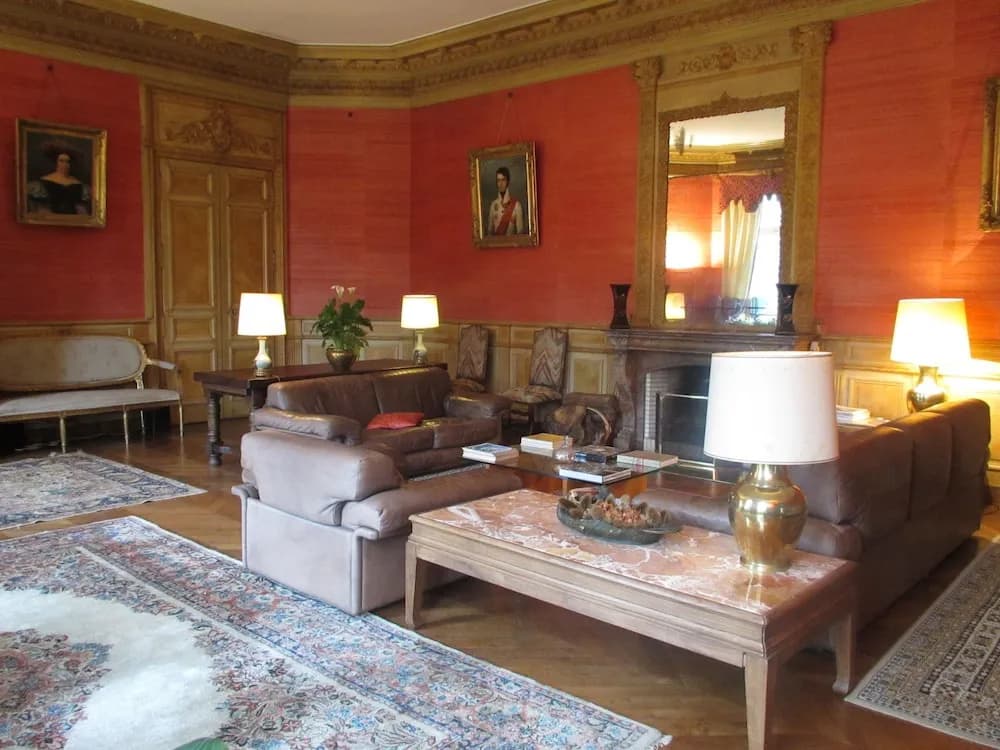 Chateau De Vauloge - Miniature 6
