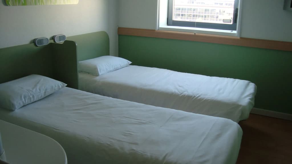 ibis budget Toulouse Blagnac Aéroport - Miniature 7