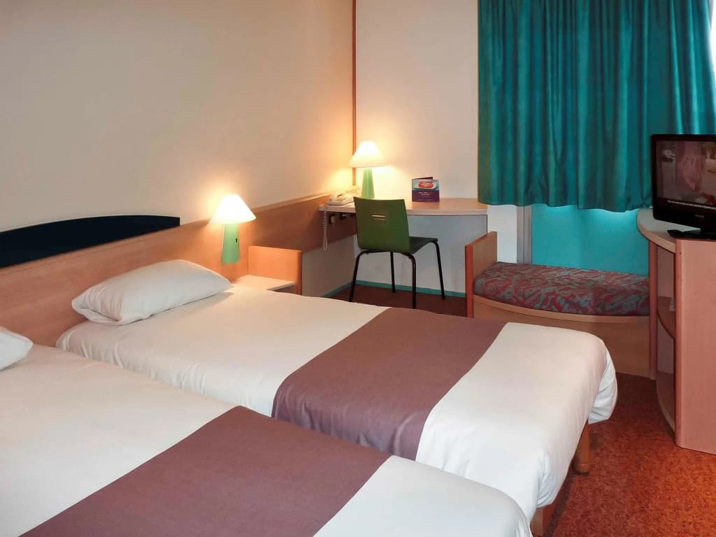 ibis Laon - Photo 2