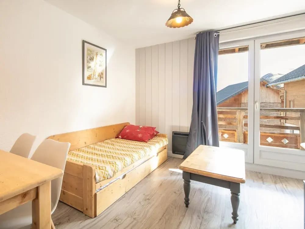 Studio in Saint-sorlin Near Ski Resort & Pool - Miniature 7