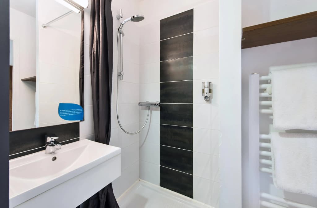 Sure Hotel by Best Western Guerande - Miniature 8