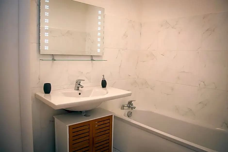 Adonis Residence Marcinaggio - Miniature 7