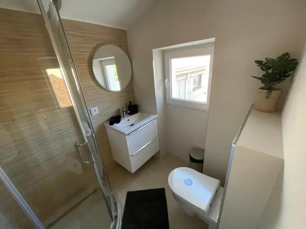 Nice Renting - FERSEN - 2 Rooms Vieil Antibes - AC - Safranier - Big Terrace - Miniature 8