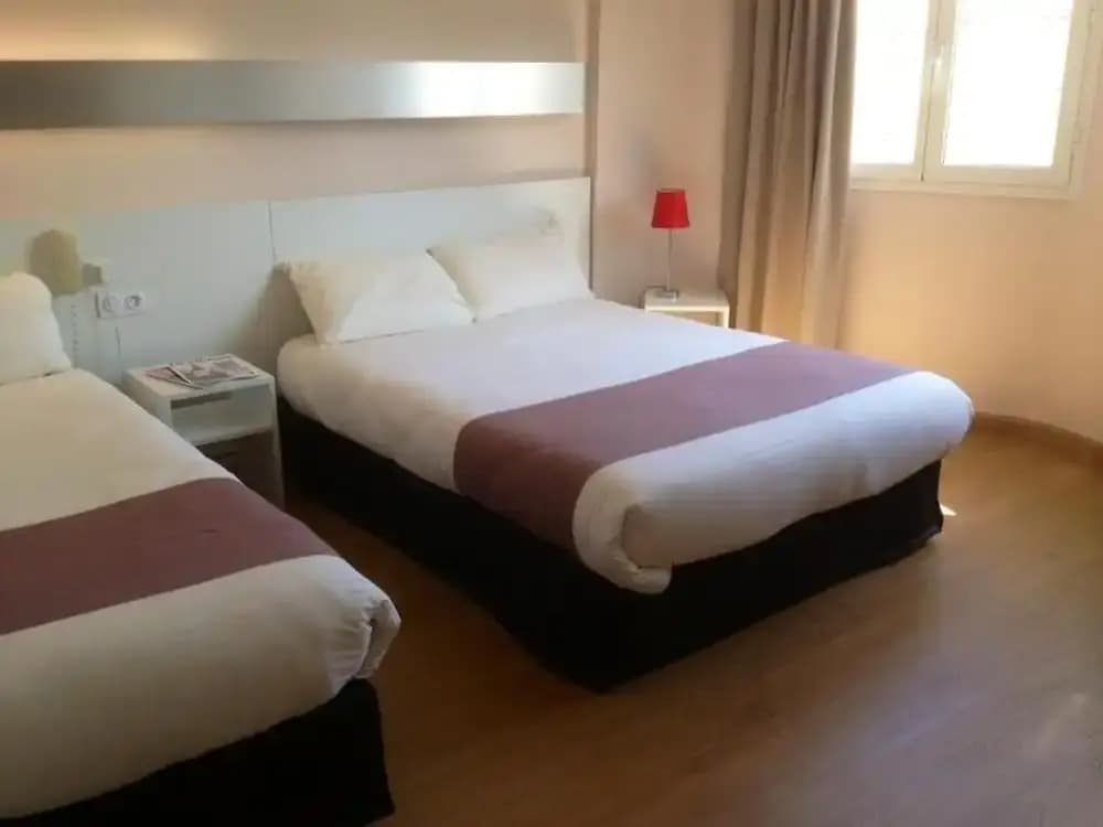 The Originals City, Hôtel Mondial, Perpignan - Photo 2