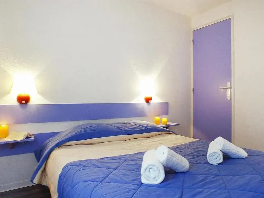 Holiday Home for 6 Guest With sea View - Miniature 6