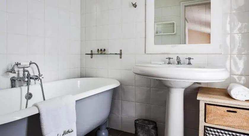 Les Bois Flottais Hotel - Miniature 8