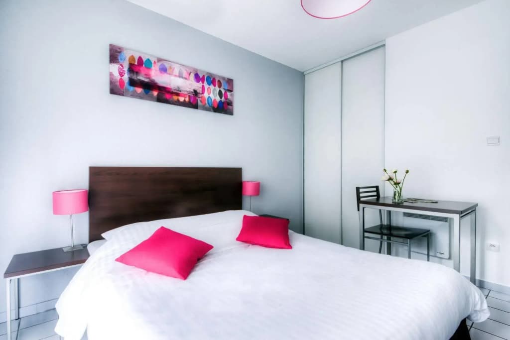 Comfort Aparthotel Besancon La City - Photo 4