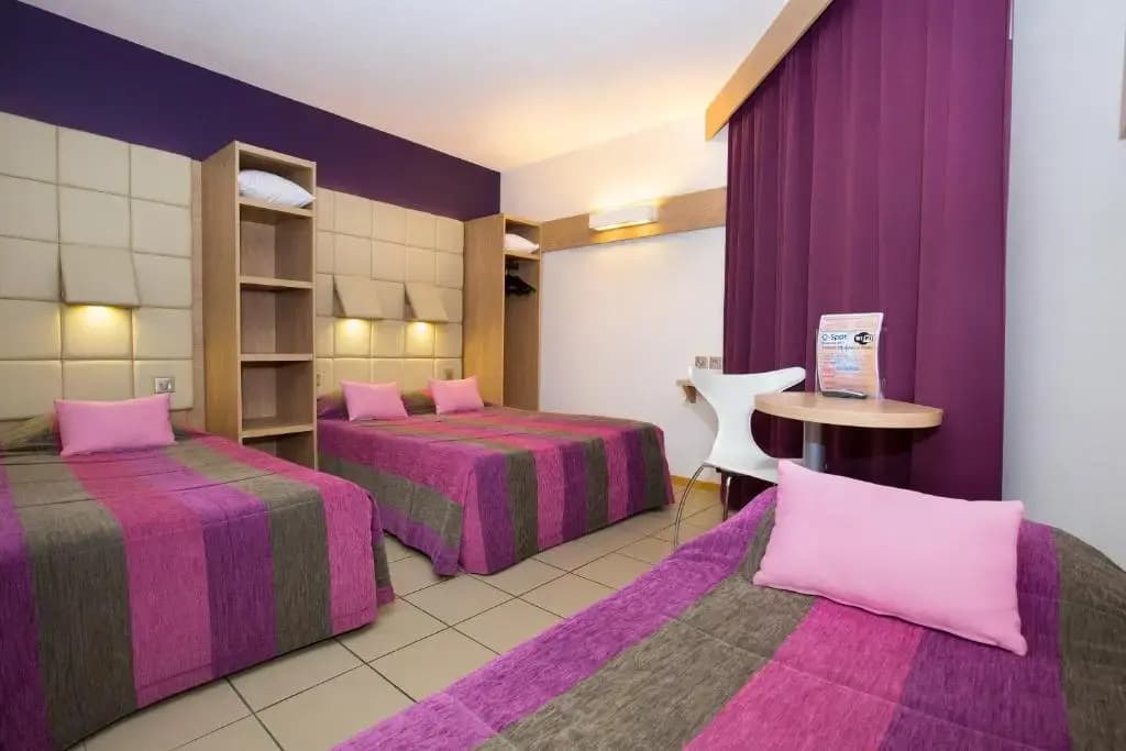 Hotel Espace Cité - Photo 3