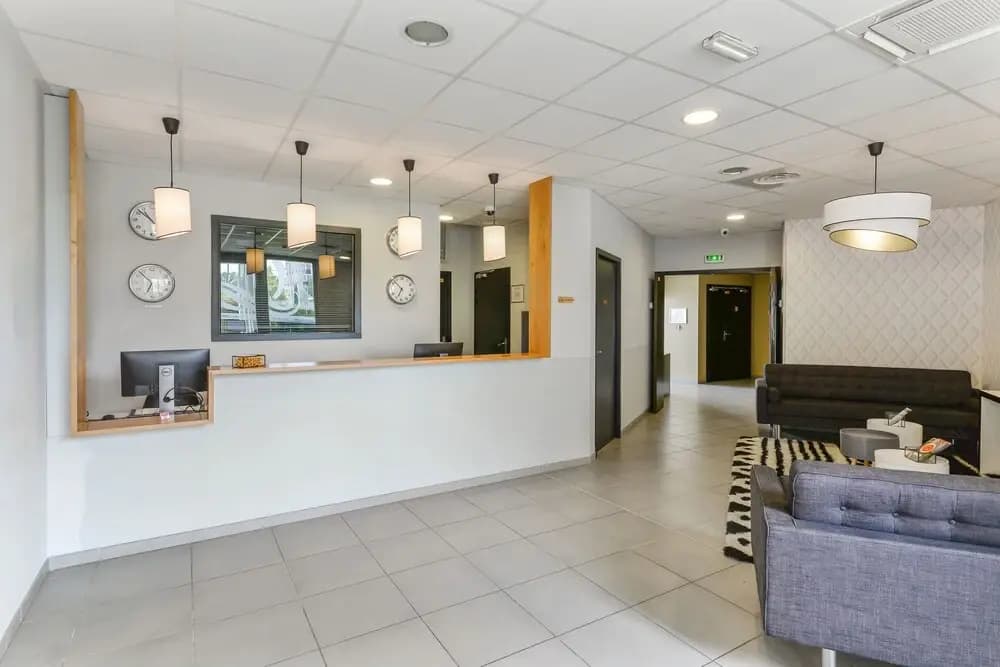 Quality Suites Toulouse Nord-Ouest - Photo 2