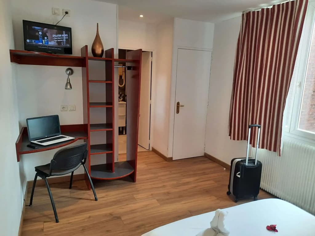 Hôtel le Clémenceau - Photo 3