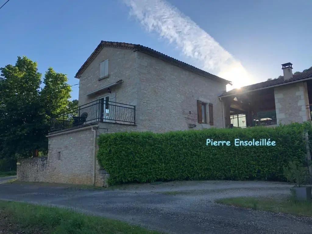 Les Figuiers de Louna - PIERRE ENSOLEILLÉE - 110 m2 et une véranda - Photo 1