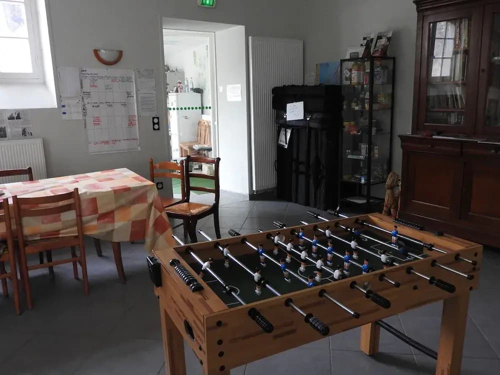 Fontaineblhostel - Miniature 7