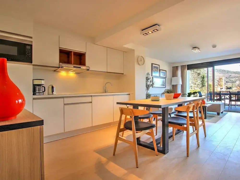 Nice Apartment on the Cote D'azur - Miniature 6