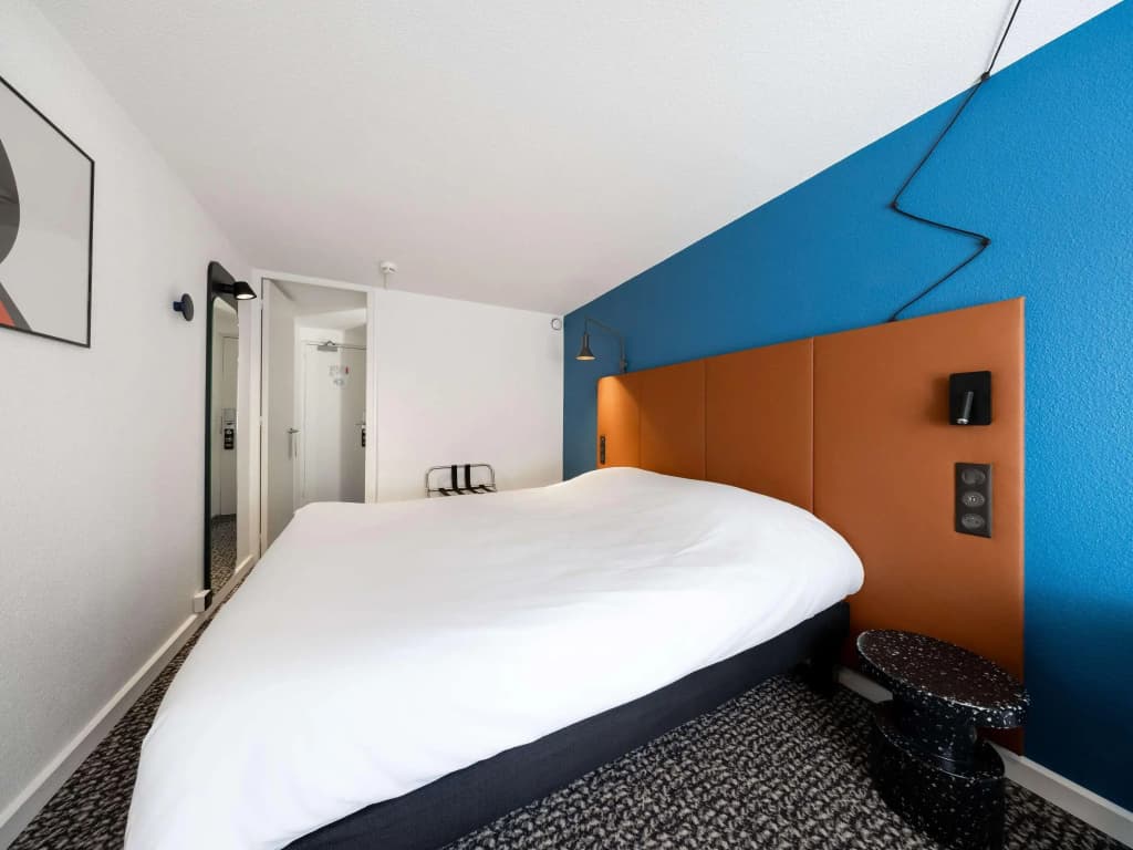 ibis Bordeaux Centre Meriadeck - Photo 2