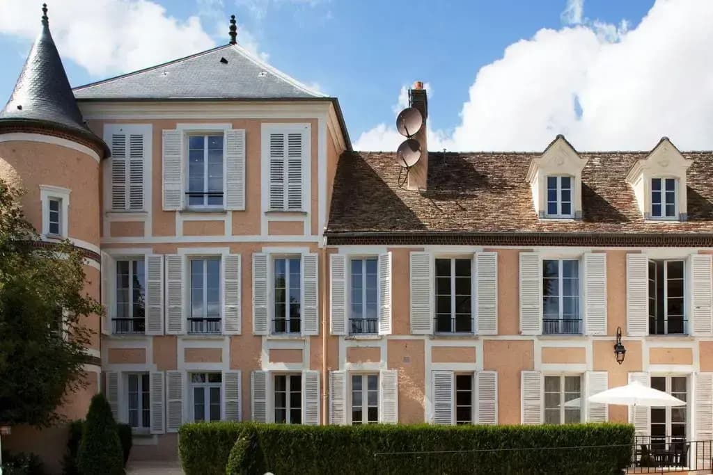 The Originals Relais, Hôtel St Laurent - Photo 1