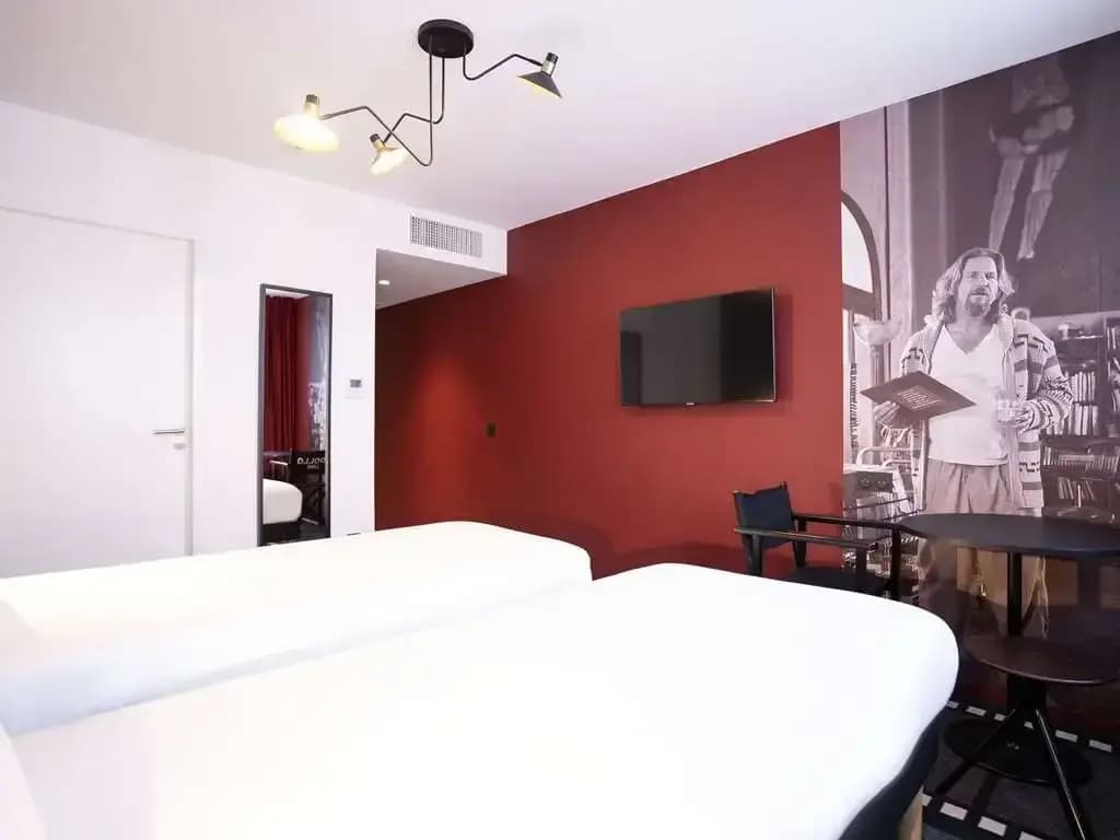 Ibis Styles Lens Centre Gare - Photo 2