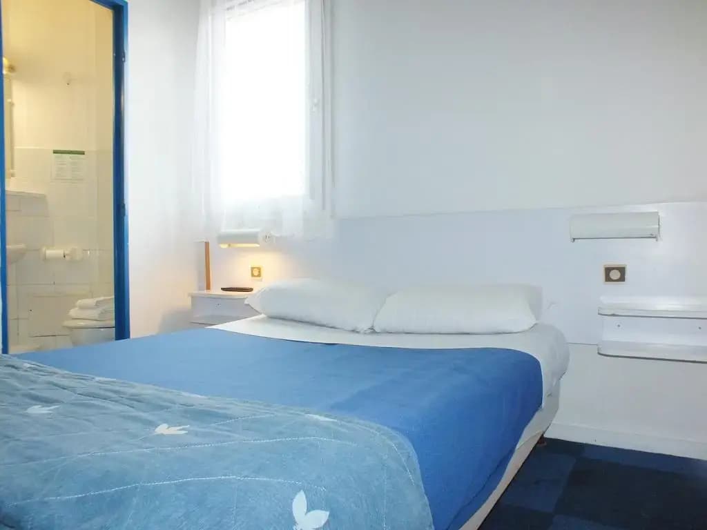 Alpha Hotel - Photo 5