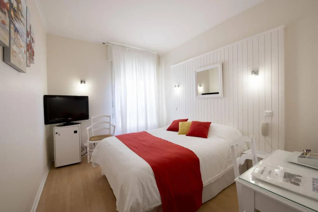 Hotel Biney - Photo 3