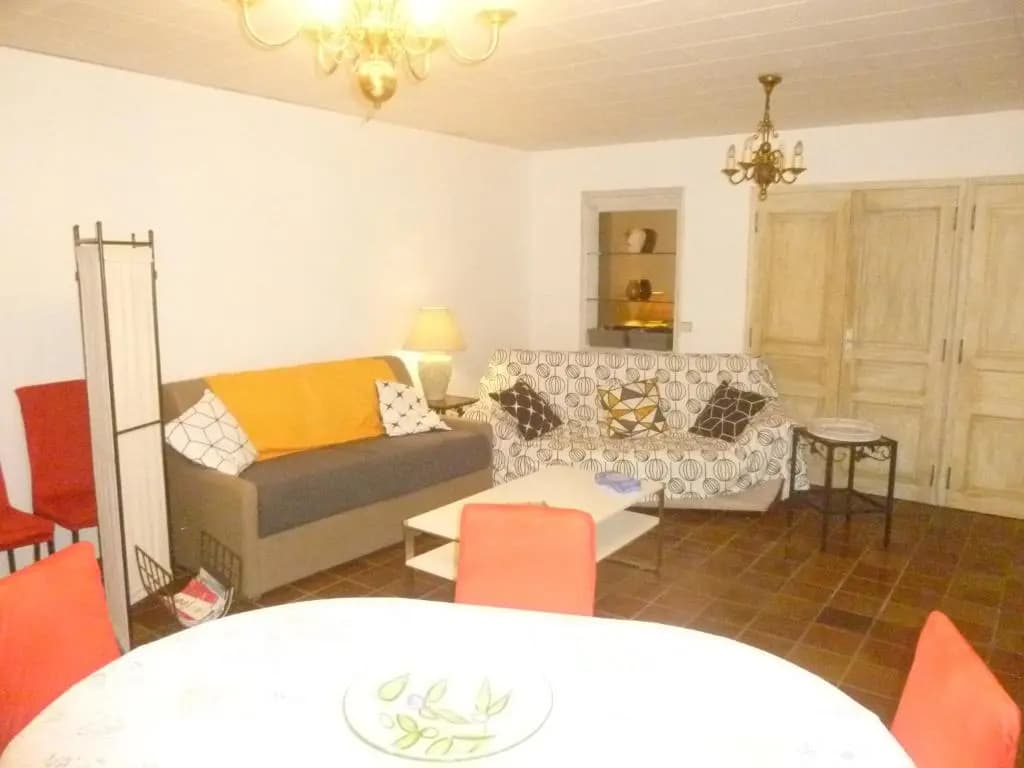 SANARY - Zone piétonne - GARAGE - CLIM - 2 chambres 4 à 6 personnes - WIFI - Miniature 8