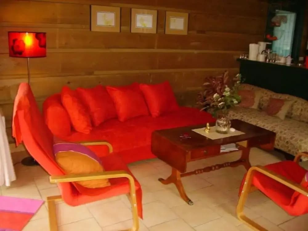 Holiday Home for 6 People - Miniature 7