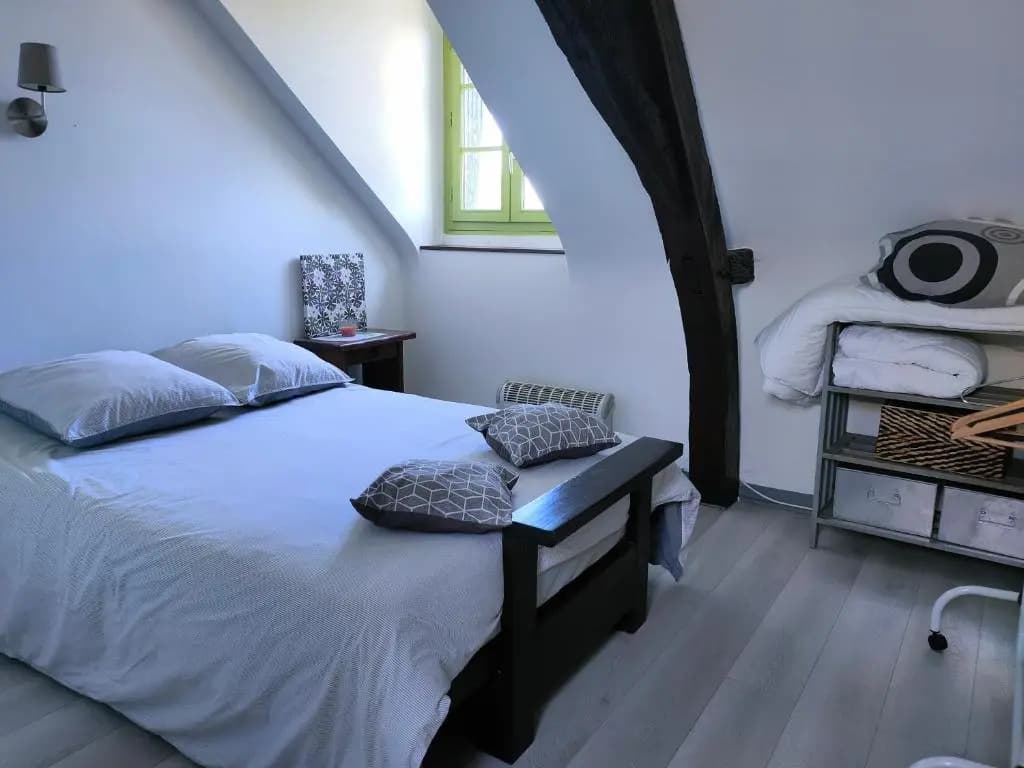 Chambres dans le gîte "Rêves de Gamins", proche du pôle Européen et du circuit des 24h - Photo 4