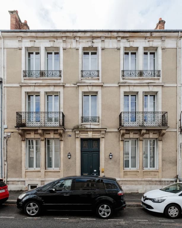 Frenchdoor Orléans Arago - Photo 1