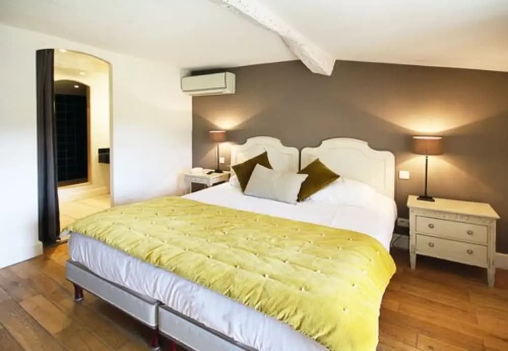 Hotel du Clos - Miniature 6