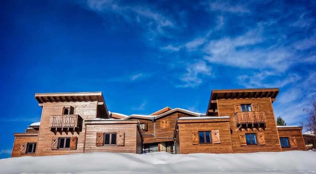 Hôtel Le Loup Blanc - Photo 1