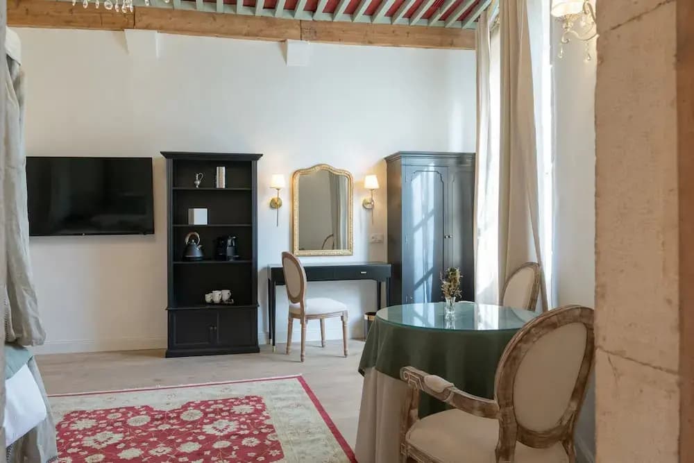 La chambre des Remparts Romantique - Photo 4