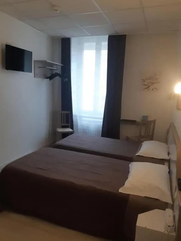 Hotel de La Croix de Malte - Photo 5