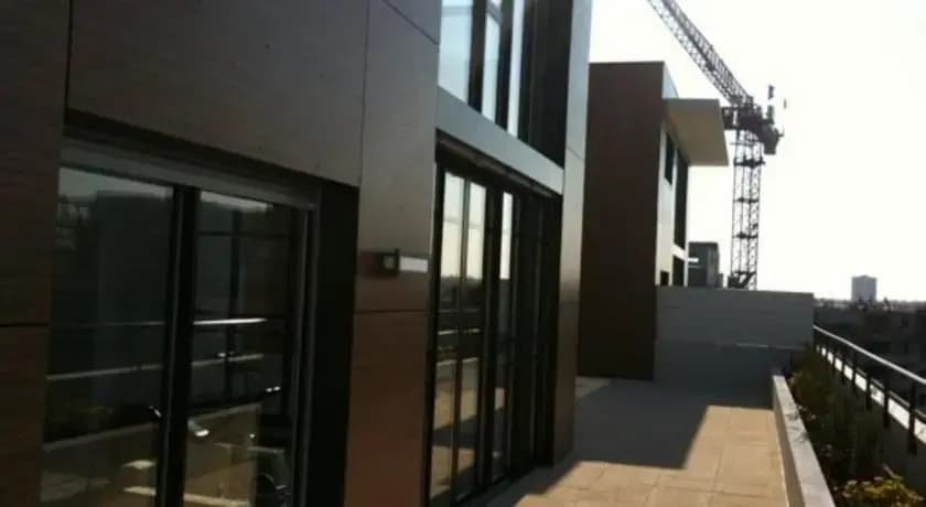 Chambre style villa sur toit Port Marianne - Photo 3