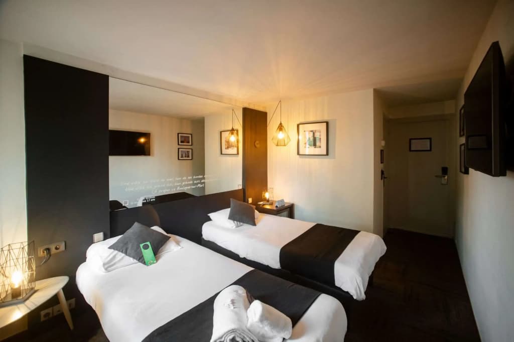 Logis Hotel Restaurant des Acacias Lille Tourcoing - Miniature 7