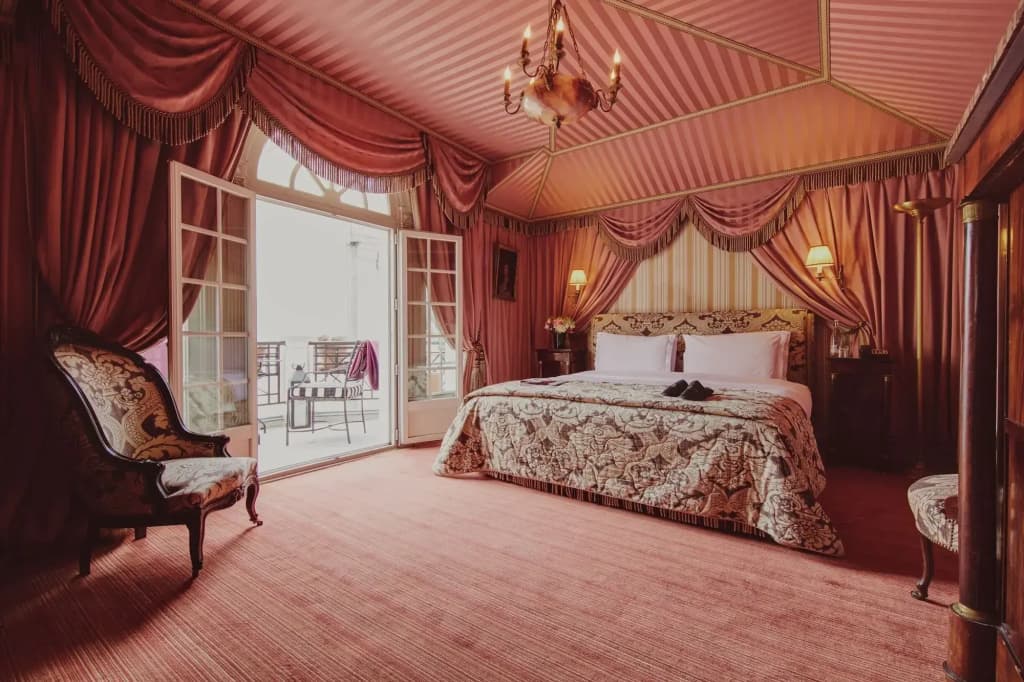 L'Hotel - Photo 5